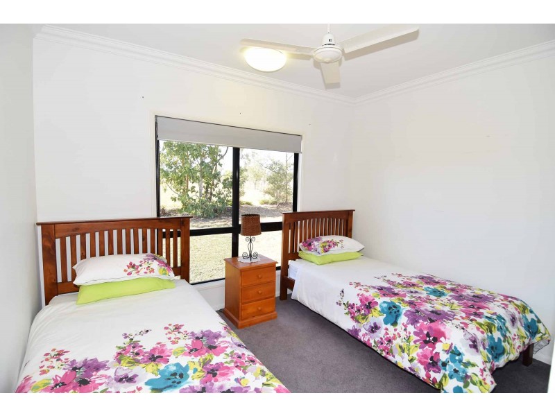 189 WEIR ROAD, Toll QLD 4820