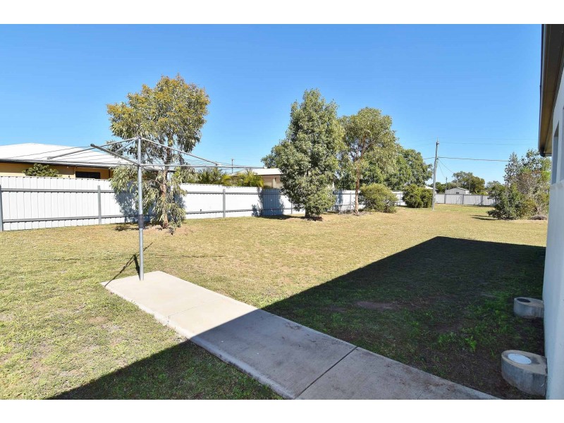 189 WEIR ROAD, Toll QLD 4820