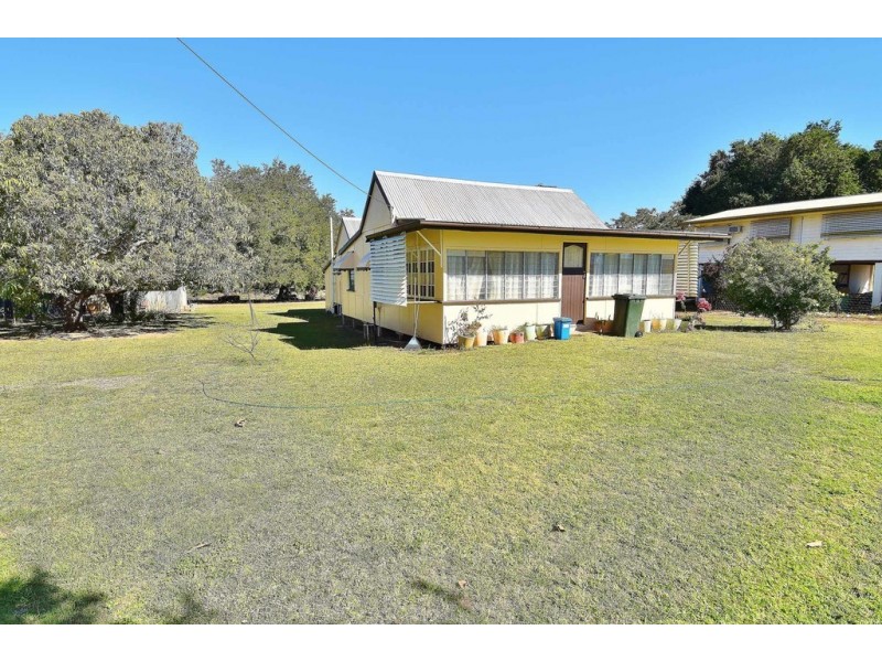 12 PHILLIPSON ROAD, Millchester QLD 4820