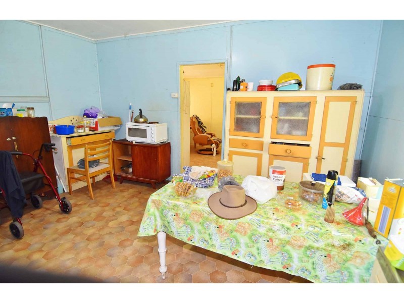 12 PHILLIPSON ROAD, Millchester QLD 4820