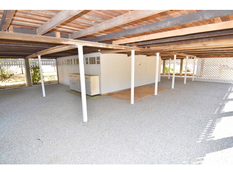 93 HACKETT TERRACE, Richmond Hill QLD 4820