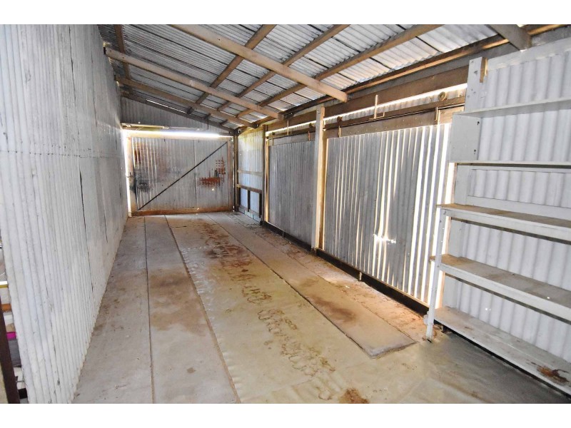 93 HACKETT TERRACE, Richmond Hill QLD 4820