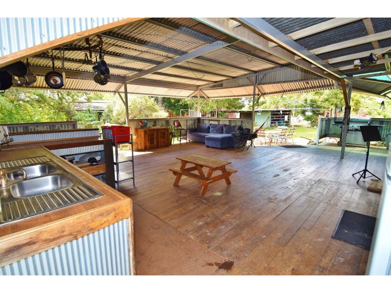 15 NATAL DOWNS ROAD, Millchester QLD 4820