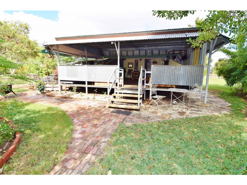 15 NATAL DOWNS ROAD, Millchester QLD 4820