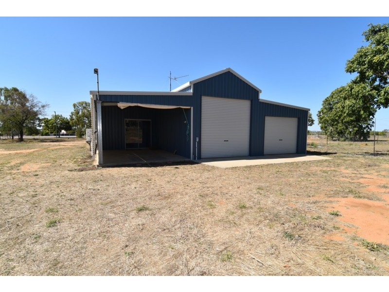 9 KIRRIMA COURT, Toll QLD 4820