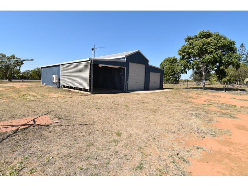 9 KIRRIMA COURT, Toll QLD 4820