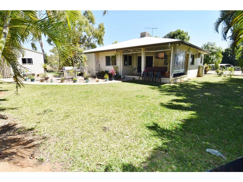 11 KIRRIMA COURT, Toll QLD 4820