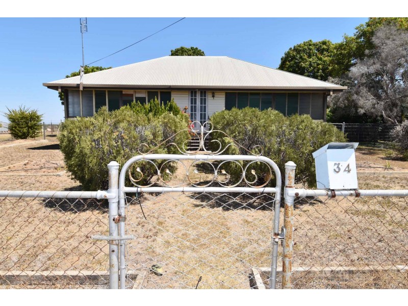 34 MILLCHESTER ROAD, Queenton QLD 4820