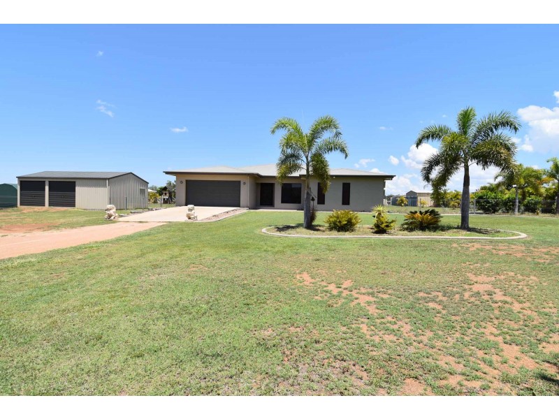 18 READ ROAD, Charters Towers City QLD 4820