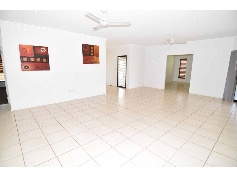 18 READ ROAD, Charters Towers City QLD 4820