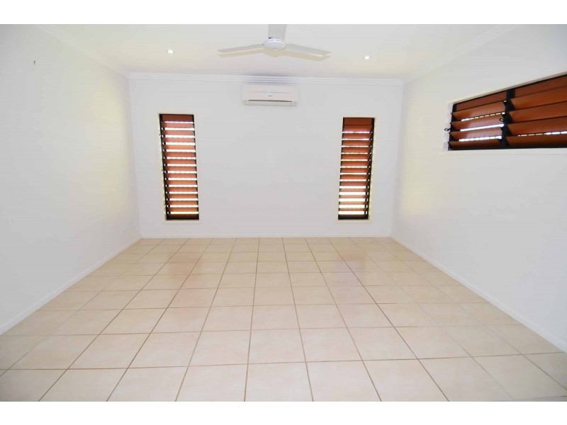 18 READ ROAD, Charters Towers City QLD 4820