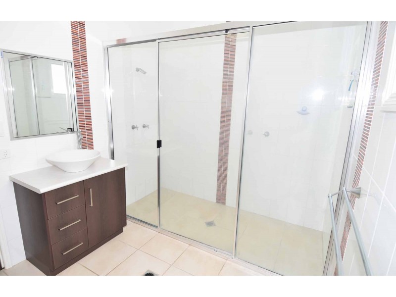 18 READ ROAD, Charters Towers City QLD 4820