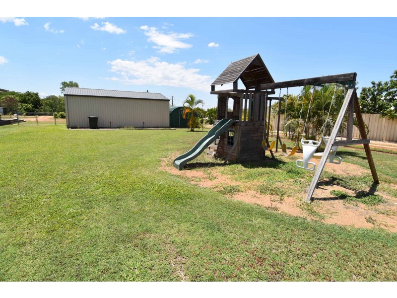 18 READ ROAD, Charters Towers City QLD 4820