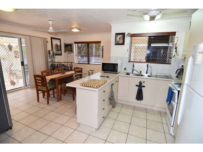 3 ALLEN STREET, Richmond Hill QLD 4820