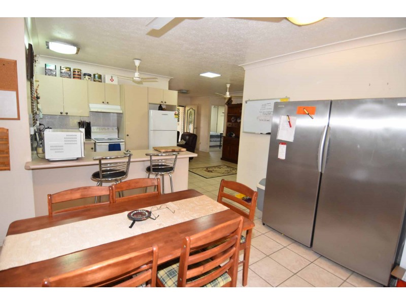 3 ALLEN STREET, Richmond Hill QLD 4820