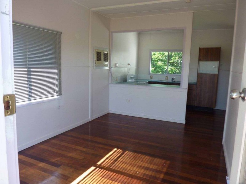 8 TOWERS STREET, Grand Secret QLD 4820