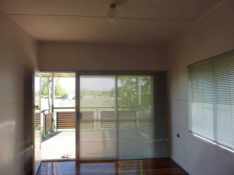 8 TOWERS STREET, Grand Secret QLD 4820