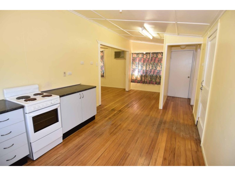 13 VULTURE STREET, Queenton QLD 4820