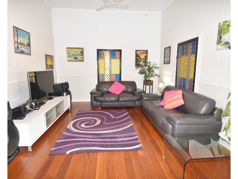 18 York Street, Queenton QLD 4820