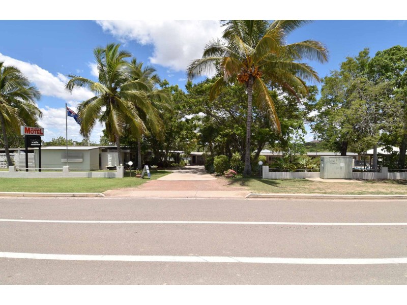 3 HACKETT TERRACE, Richmond Hill QLD 4820