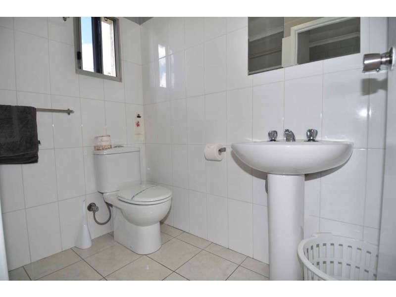 3 HACKETT TERRACE, Richmond Hill QLD 4820