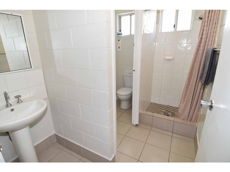 3 HACKETT TERRACE, Richmond Hill QLD 4820