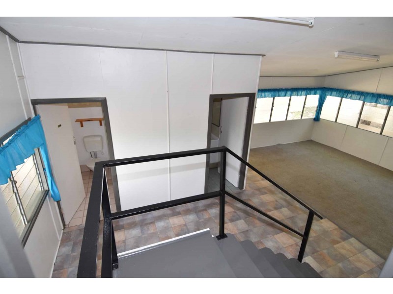 16 BLUFF ROAD, Queenton QLD 4820