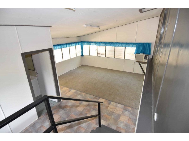 16 BLUFF ROAD, Queenton QLD 4820