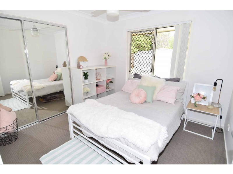 6 HALDANE STREET, Millchester QLD 4820