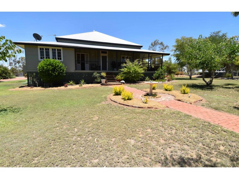 320 PICNIC CREEK ROAD, Broughton QLD 4820