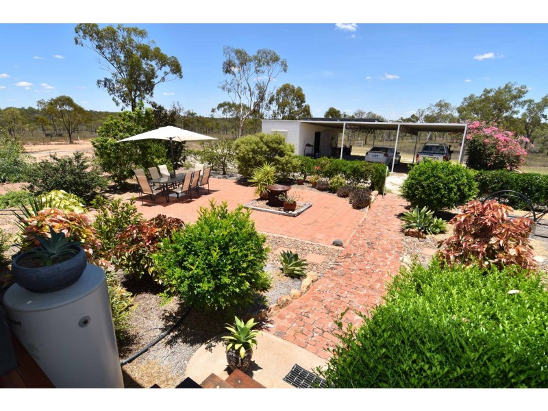320 PICNIC CREEK ROAD, Broughton QLD 4820