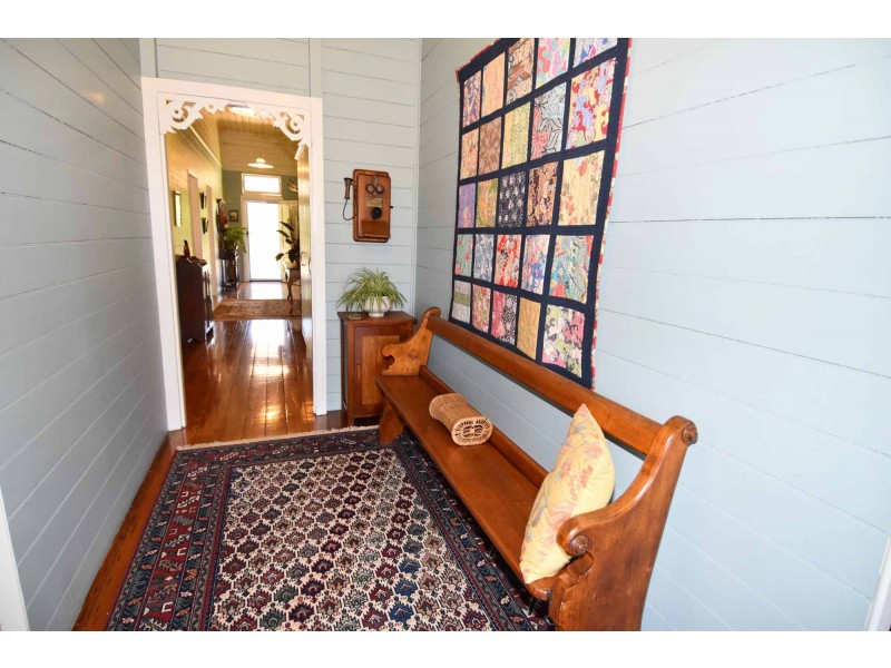 320 PICNIC CREEK ROAD, Broughton QLD 4820