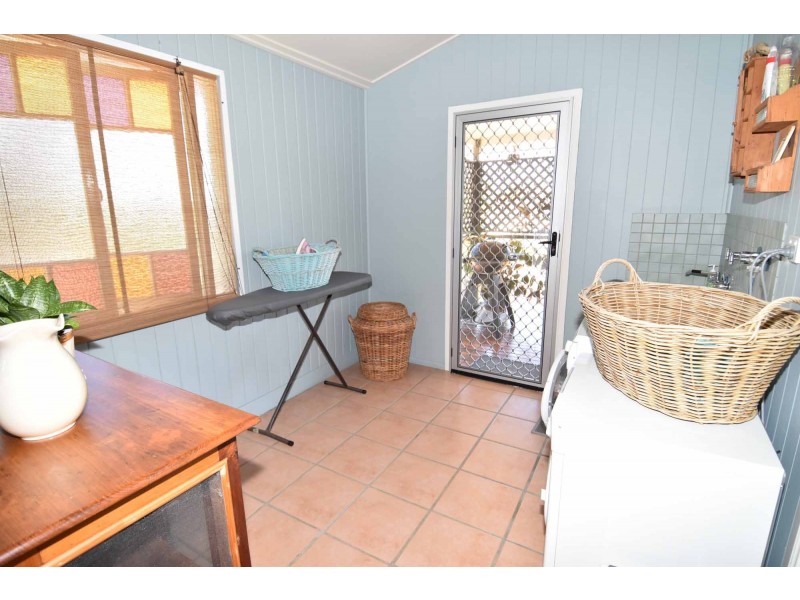 320 PICNIC CREEK ROAD, Broughton QLD 4820