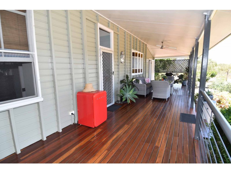 320 PICNIC CREEK ROAD, Broughton QLD 4820