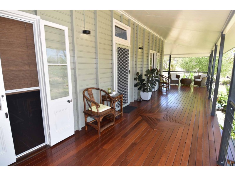 320 PICNIC CREEK ROAD, Broughton QLD 4820