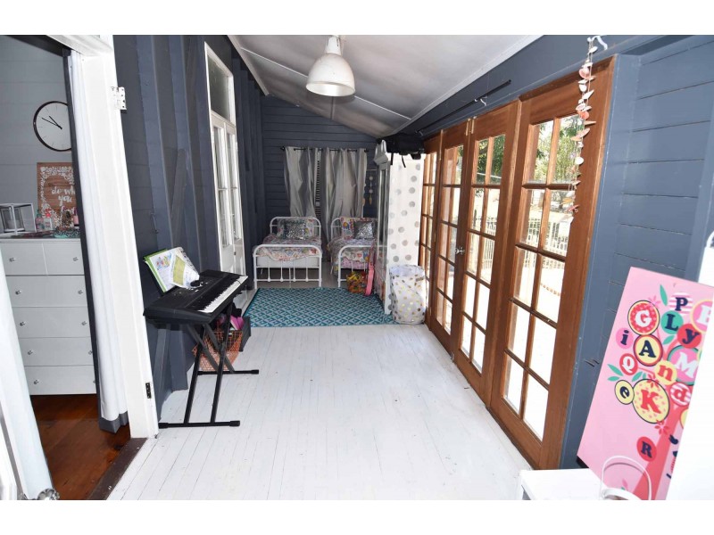 42 GORDON STREET, Richmond Hill QLD 4820