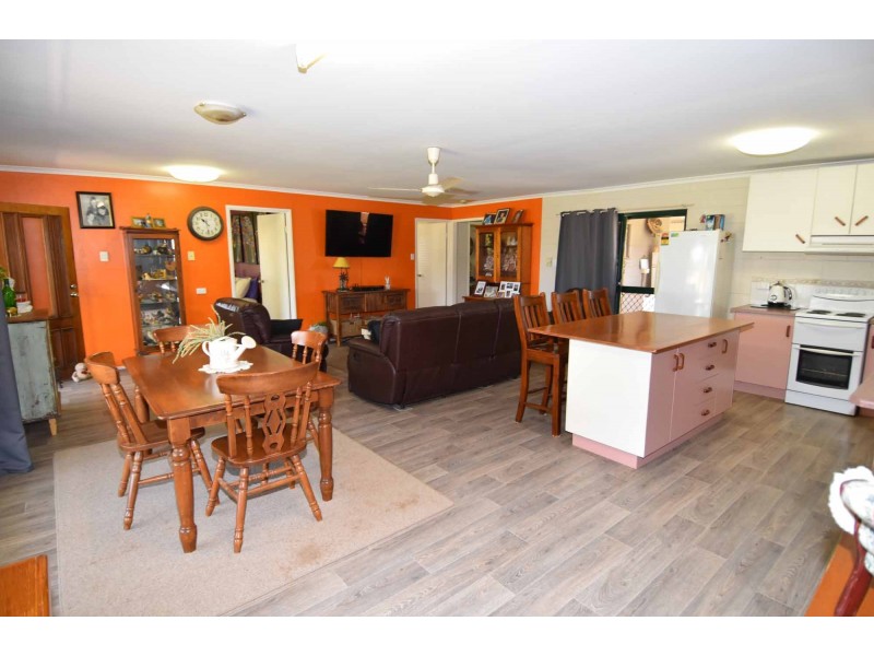 41 TEA TREE CRESCENT, Breddan QLD 4820