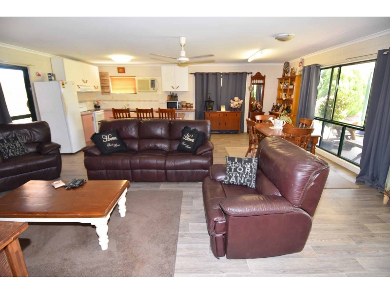 41 TEA TREE CRESCENT, Breddan QLD 4820