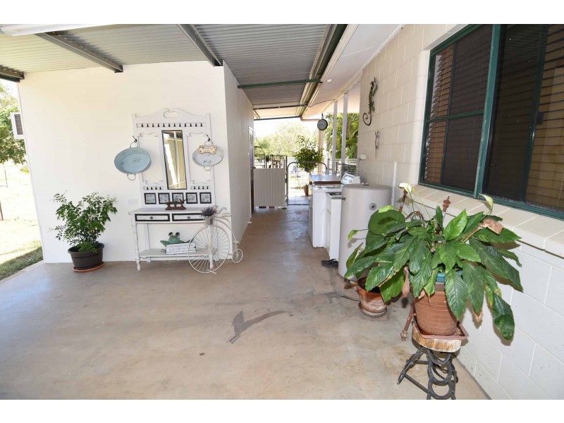 41 TEA TREE CRESCENT, Breddan QLD 4820