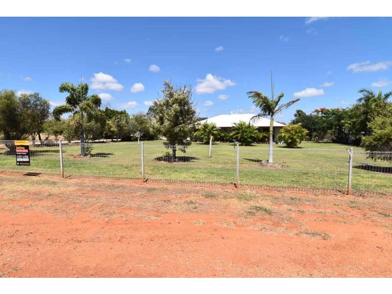 59 ESTATE AVENUE, Toll QLD 4820