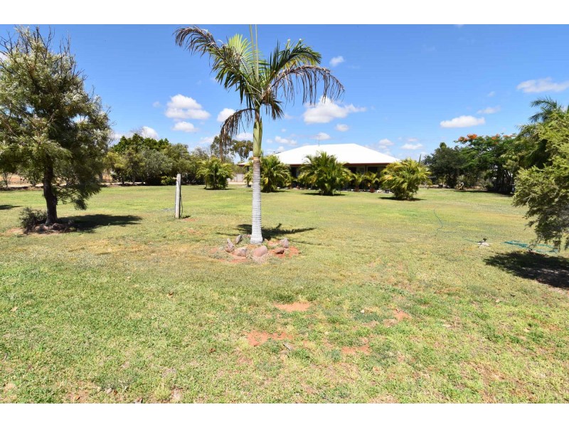 59 ESTATE AVENUE, Toll QLD 4820