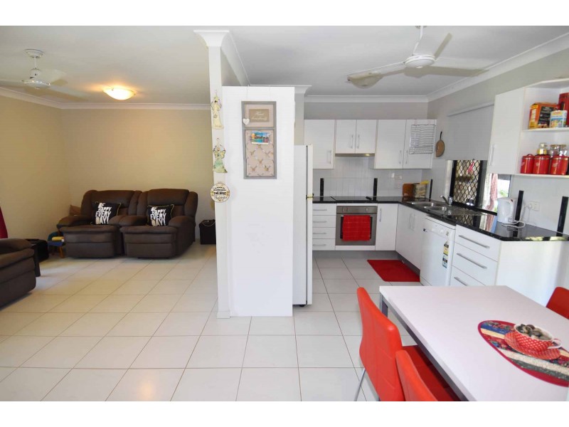 59 ESTATE AVENUE, Toll QLD 4820