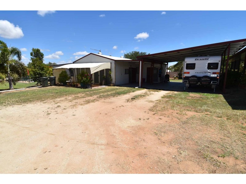 59 ESTATE AVENUE, Toll QLD 4820