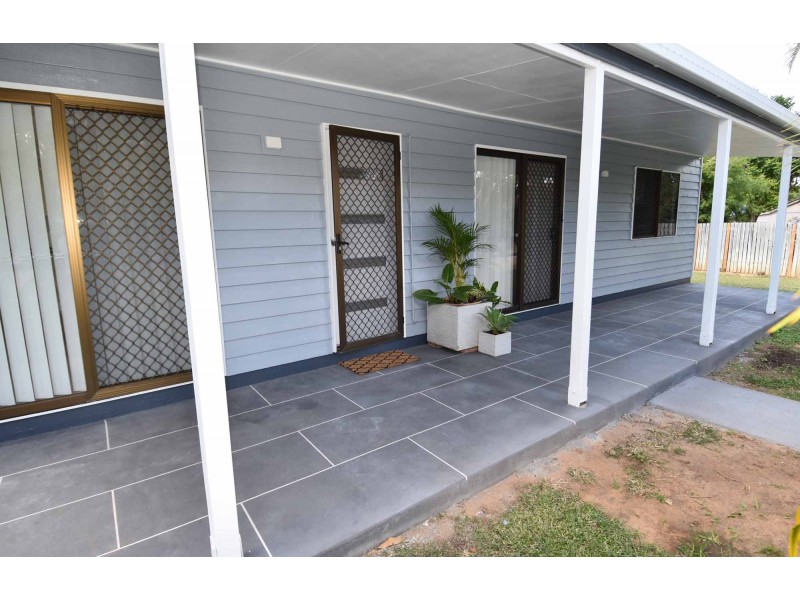 1 BRISK STREET, Queenton QLD 4820