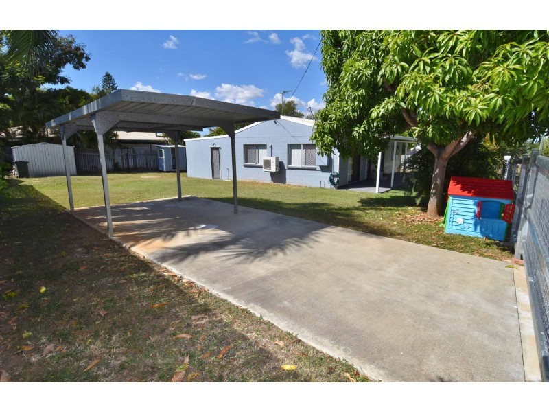 1 BRISK STREET, Queenton QLD 4820