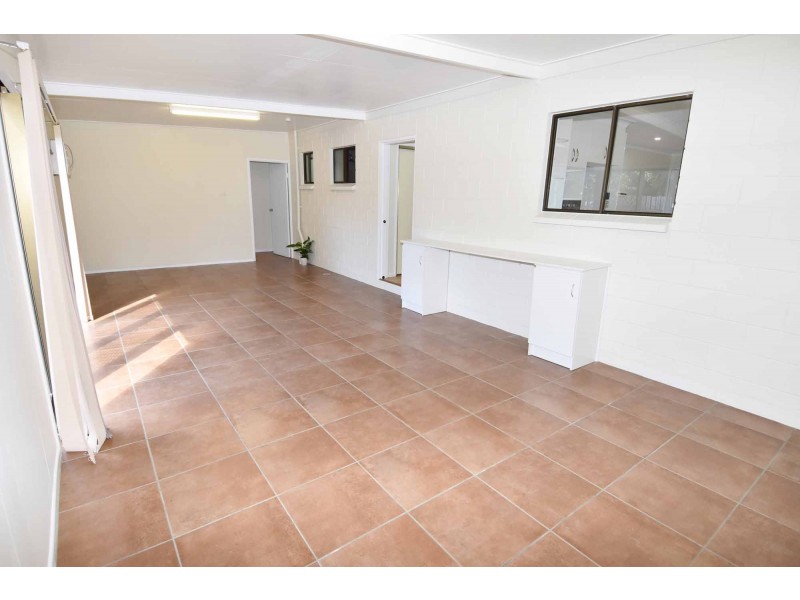 1 BRISK STREET, Queenton QLD 4820
