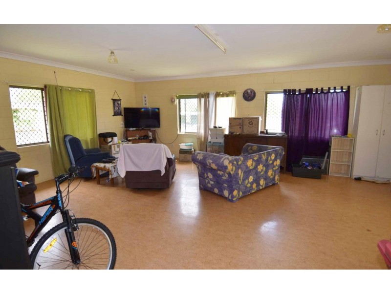 50 FAULL STREET, Alabama Hill QLD 4820