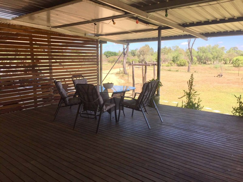 34 MISSOCK ROAD, Southern Cross QLD 4820