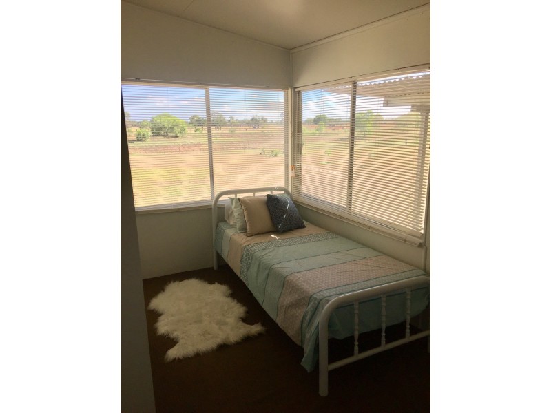 34 MISSOCK ROAD, Southern Cross QLD 4820