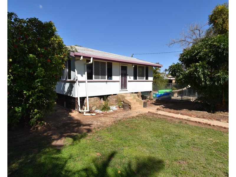 5 Show Street, Richmond Hill QLD 4820
